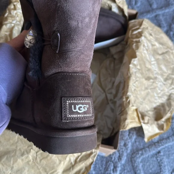UGG Bailey Button Bling Boots size 8 - Picture 4 of 8